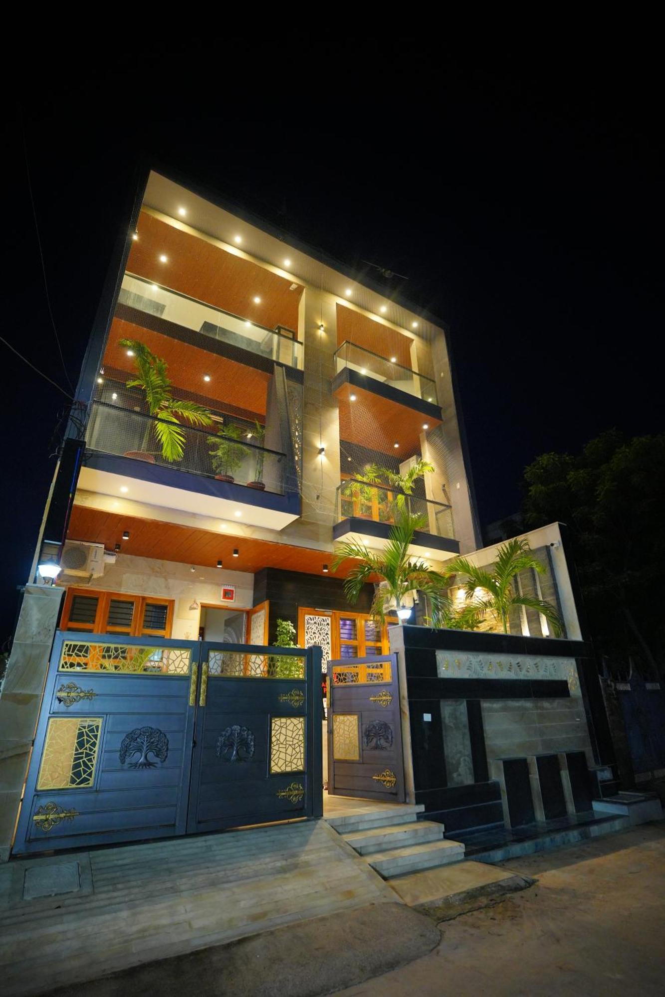 Amritam Palace A Luxury Ac Home Stay Ringas Exterior photo