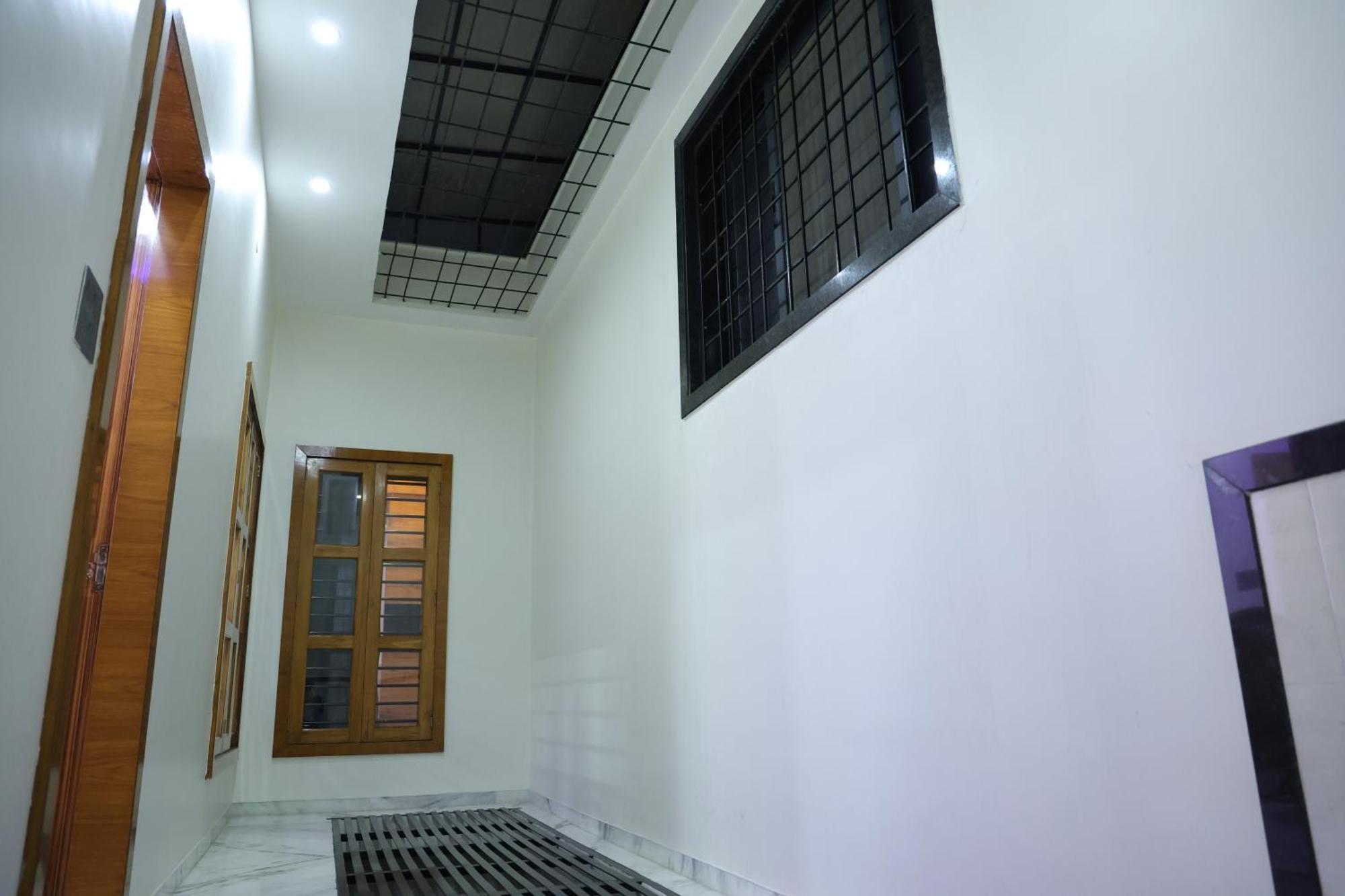 Amritam Palace A Luxury Ac Home Stay Ringas Exterior photo