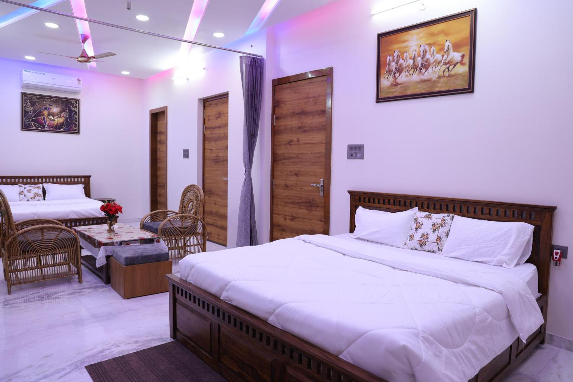 Amritam Palace A Luxury Ac Home Stay Ringas Exterior photo
