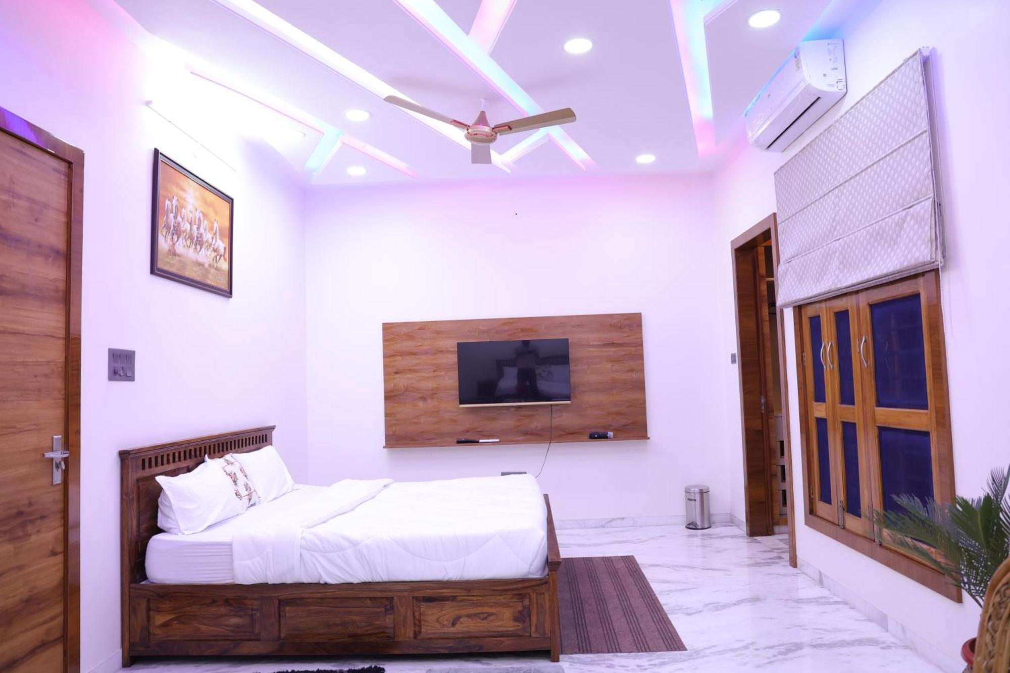 Amritam Palace A Luxury Ac Home Stay Ringas Exterior photo