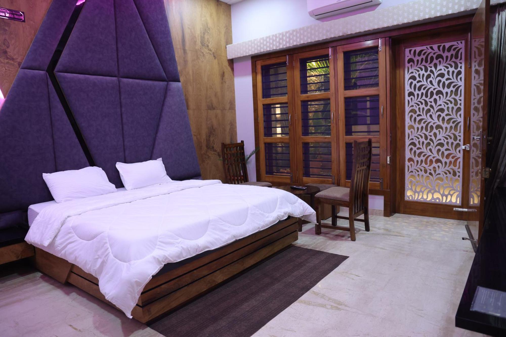 Amritam Palace A Luxury Ac Home Stay Ringas Exterior photo