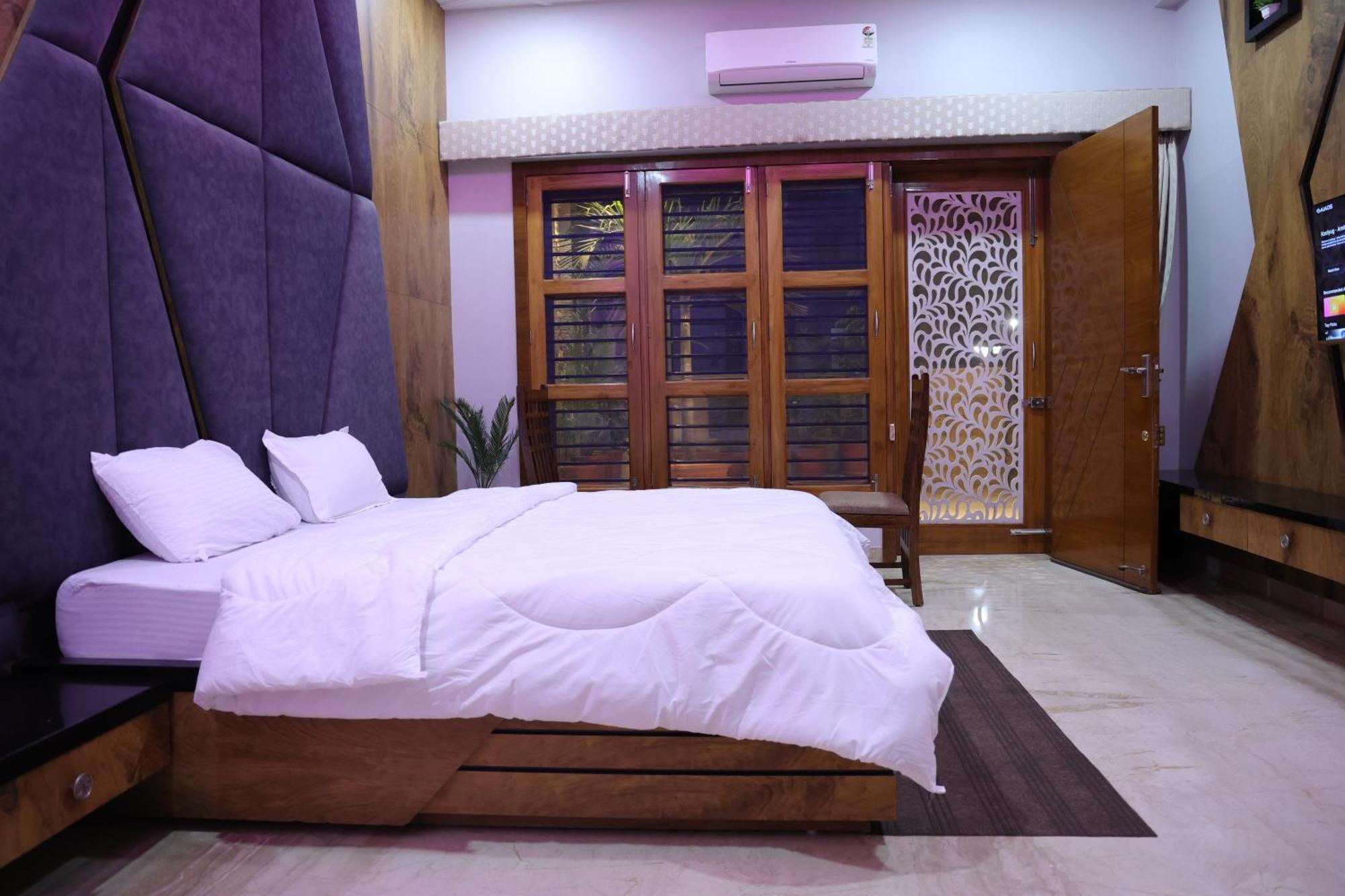 Amritam Palace A Luxury Ac Home Stay Ringas Exterior photo