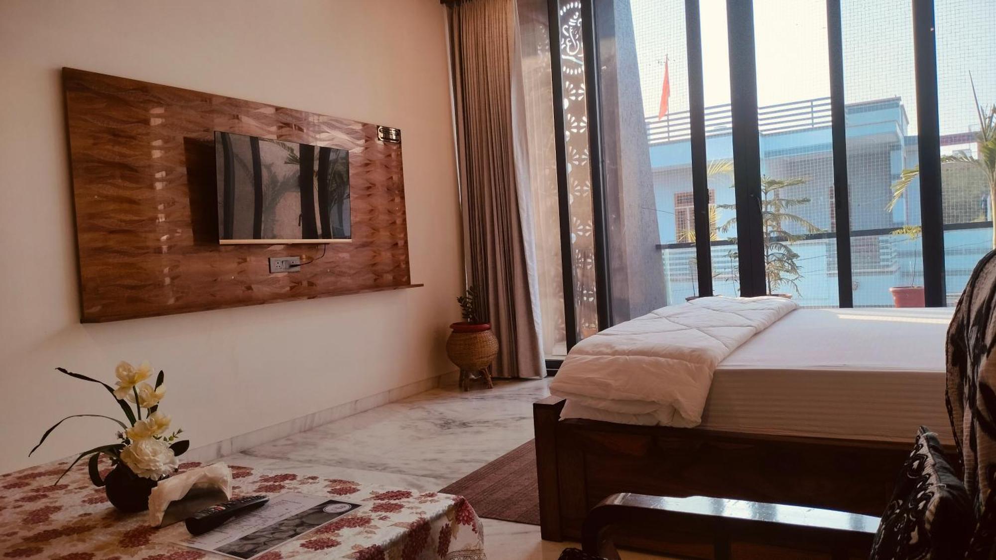 Amritam Palace A Luxury Ac Home Stay Ringas Exterior photo